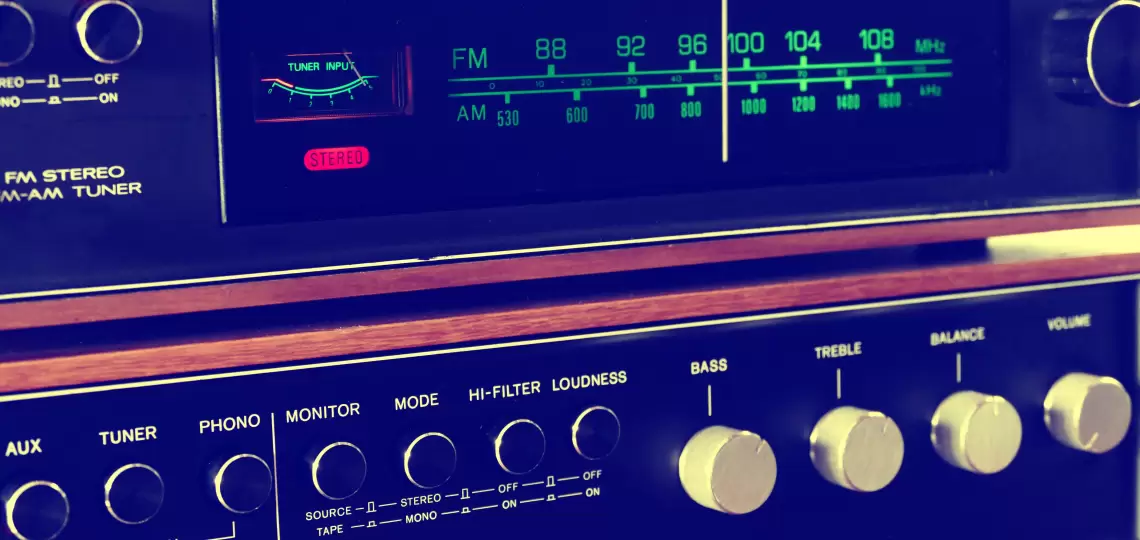6 Radio Advertising Advantages for Small Businesses