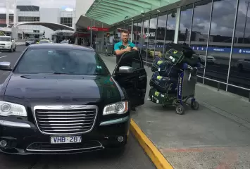 Book Airport Transfers in Melbourne